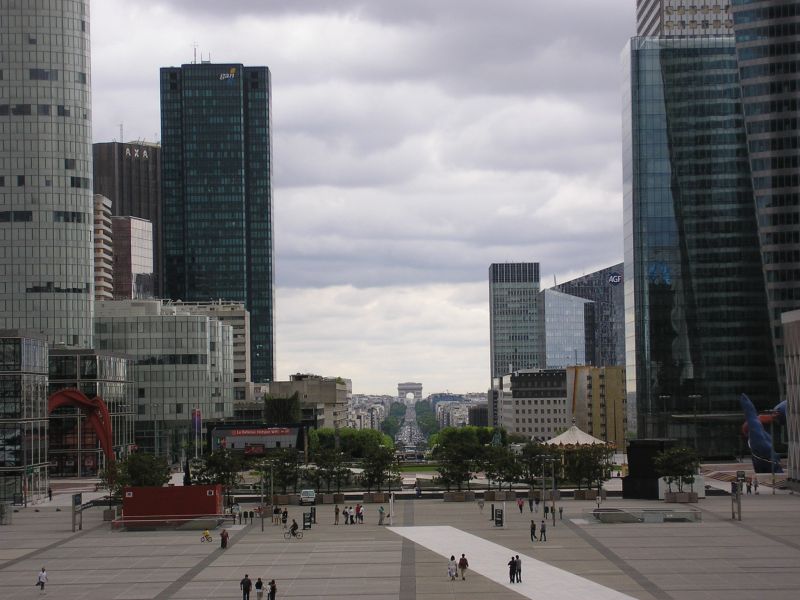 La Defense..